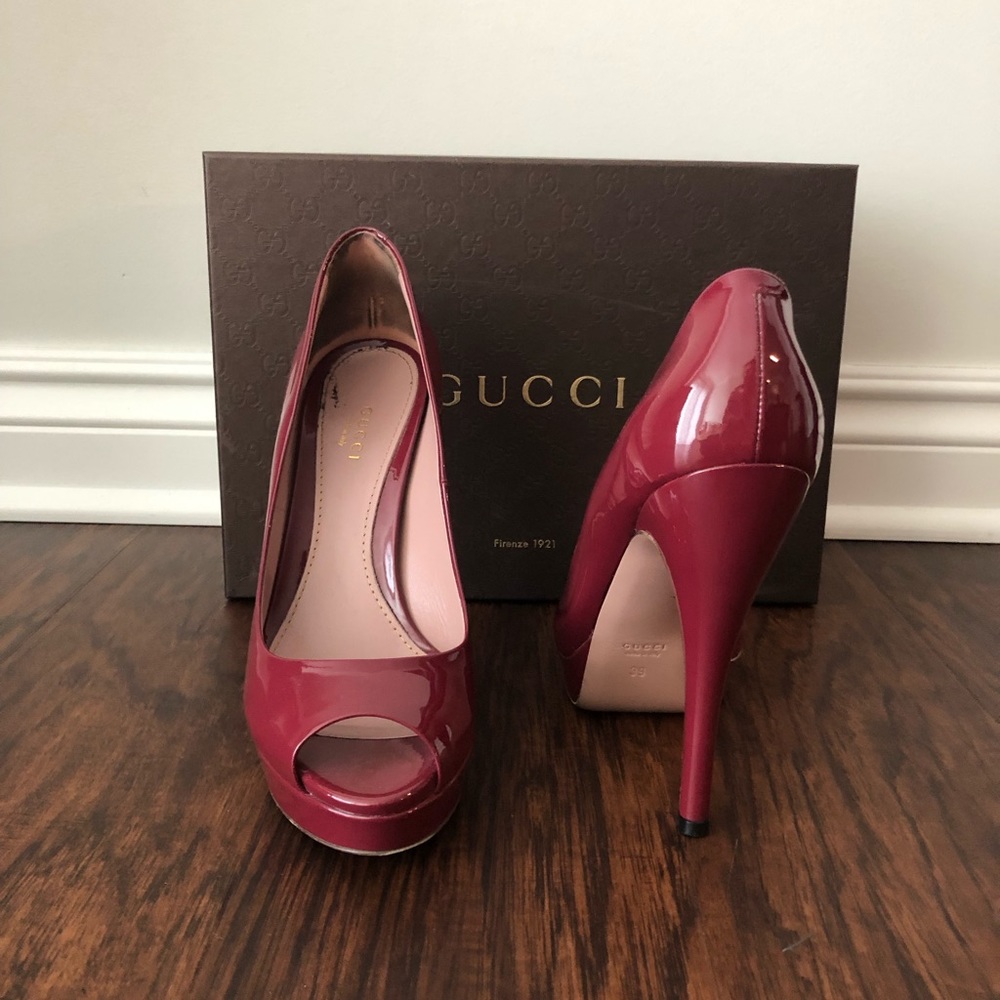 Gucci Vernice Crystal Patent Leather Peep Toe Heel - Picture 7 of 8